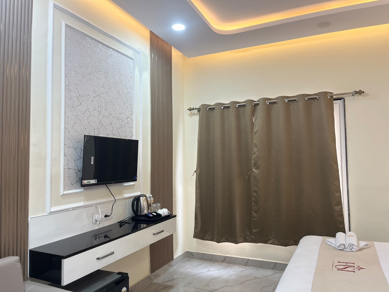 Room 4